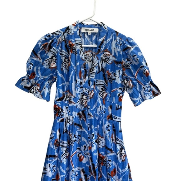 Diane Von Furstenberg Erica Blue Floral Print Maxi Dress. Size 0 - Picture 2 of 15